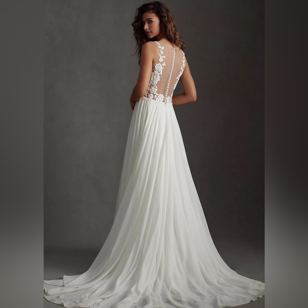 Jenny by Jenny Yoo Elinor Deep V-Neck Lace & Illusion Wedding Gown - Picture 1 of 10